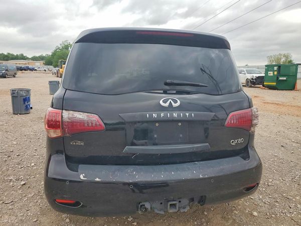 2016 INFINITI QX80