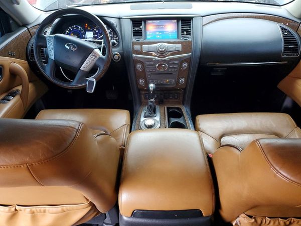 2016 INFINITI QX80