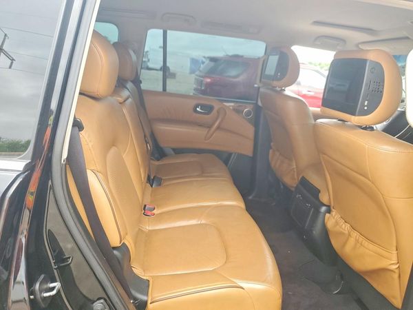 2016 INFINITI QX80