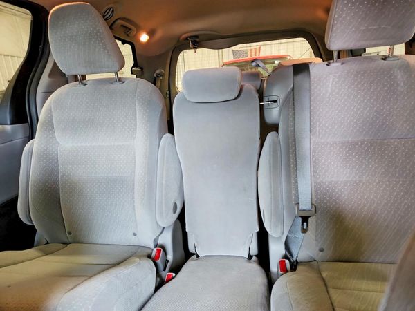 2020 TOYOTA SIENNA E grade