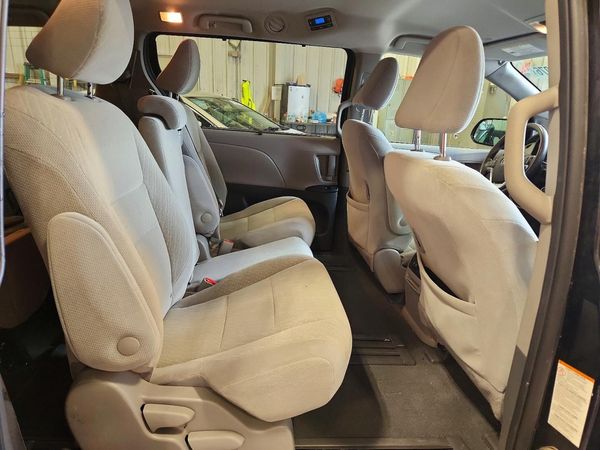 2020 TOYOTA SIENNA E grade