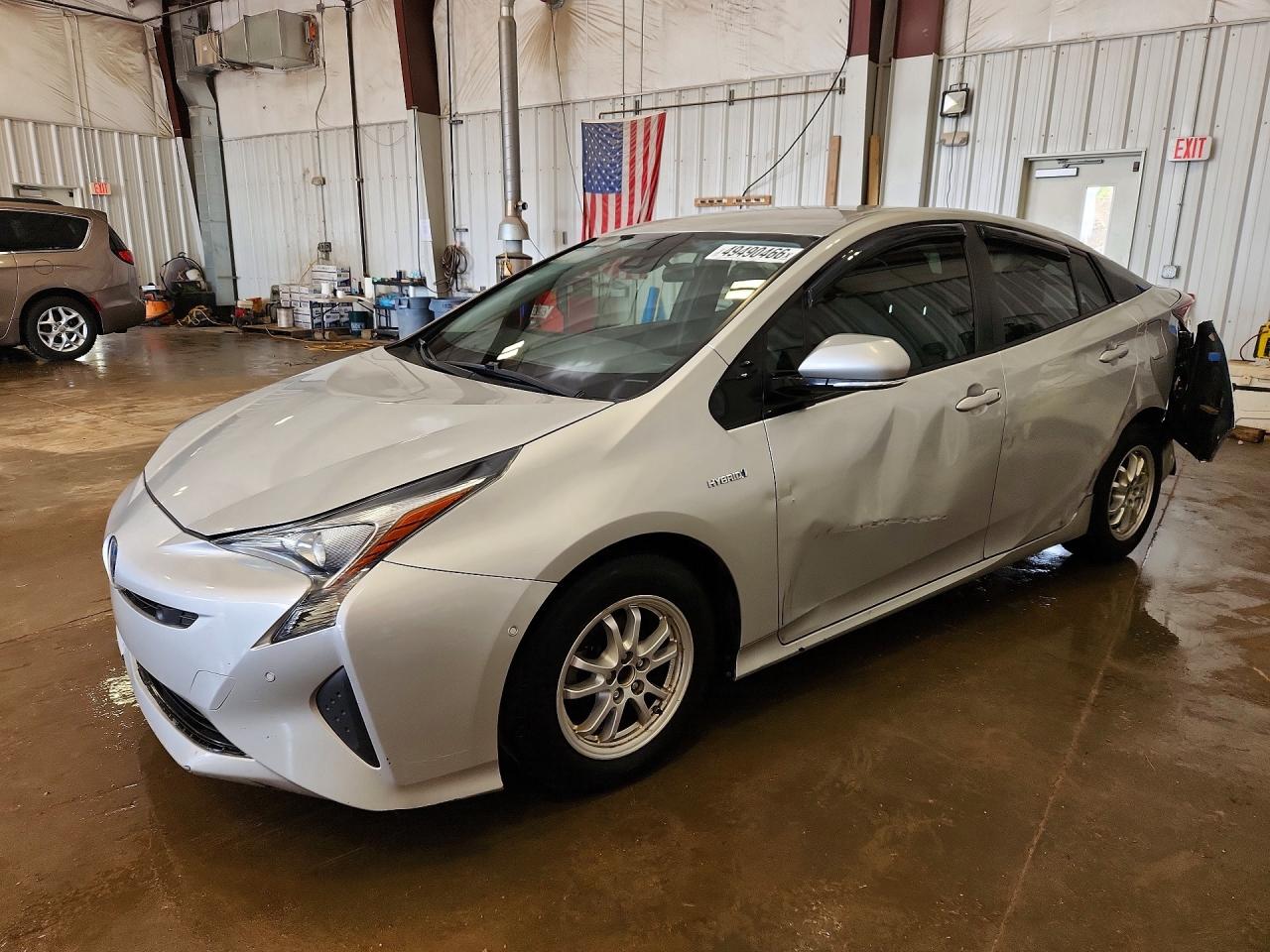 2018 TOYOTA PRIUS