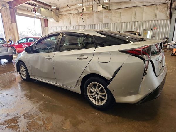 2018 TOYOTA PRIUS