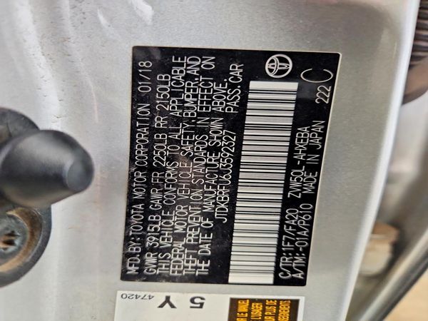 2018 TOYOTA PRIUS