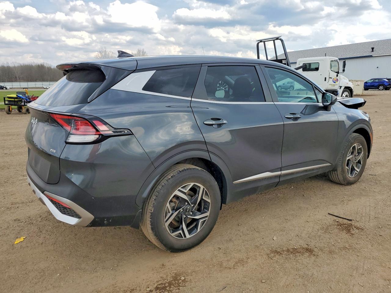2023 KIA SPORTAGE LX
