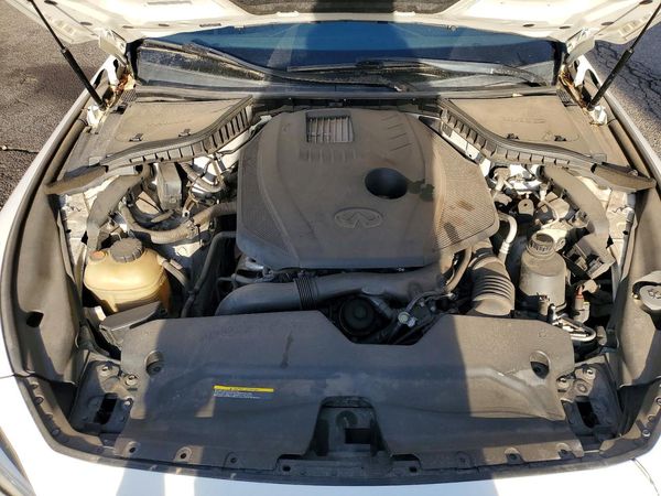 2019 INFINITI Q50 — Engine bay
