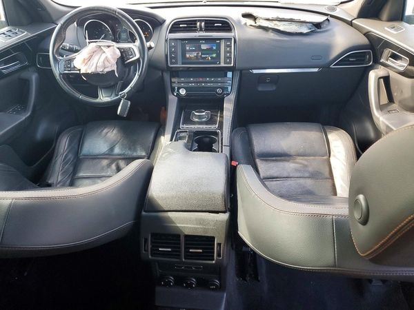 2018 JAGUAR F-PACE