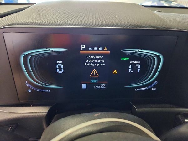 2023 KIA NIRO LX
