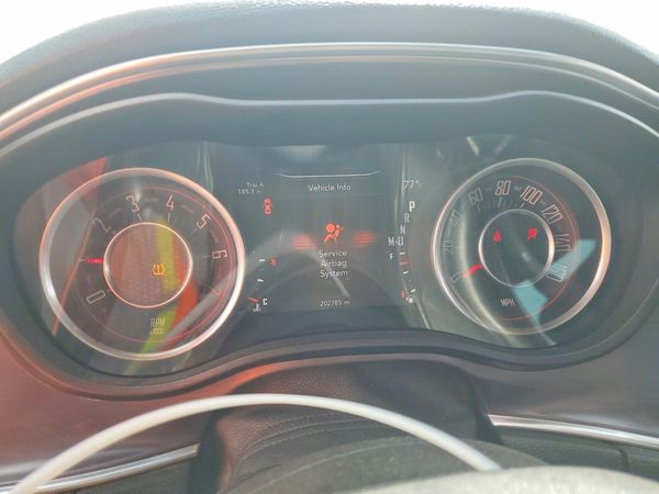 2015 DODGE CHALLENGER