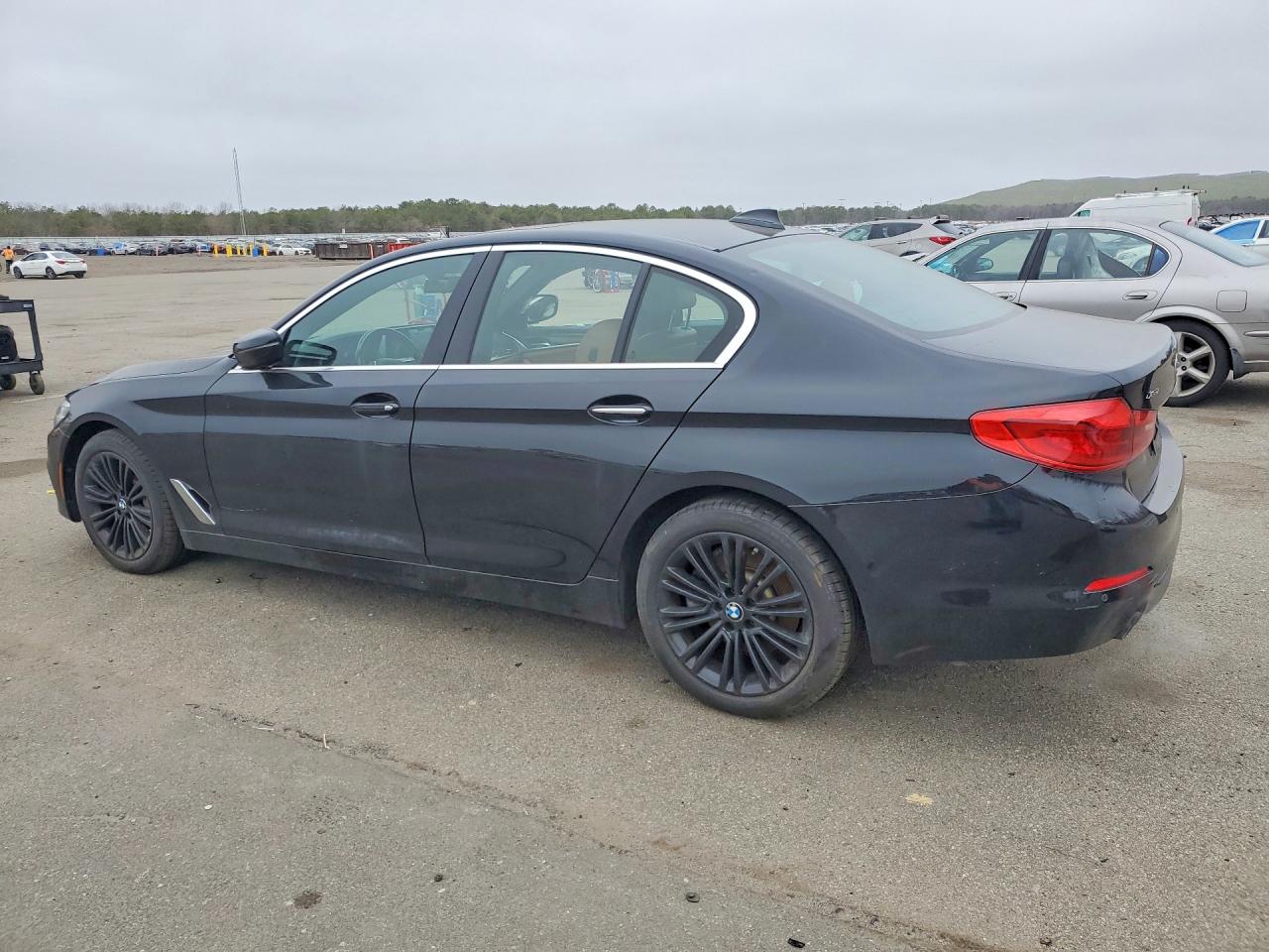 2017 BMW 530