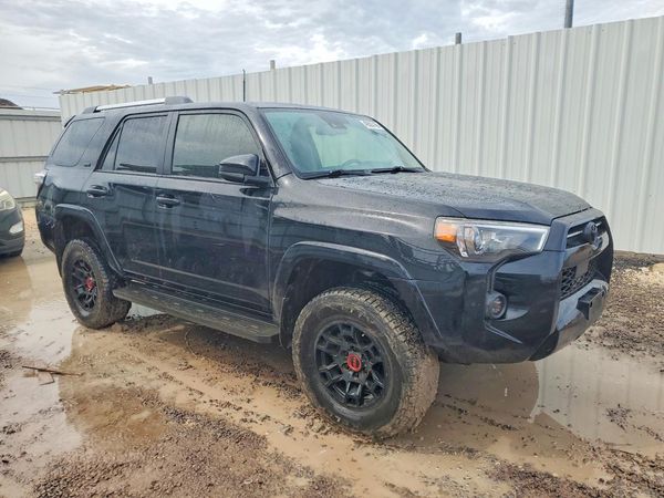 2021 TOYOTA 4RUNNER