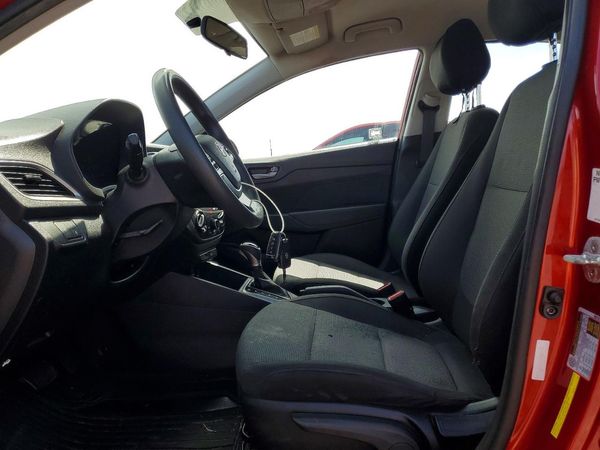 2019 HYUNDAI ACCENT SE and SEL