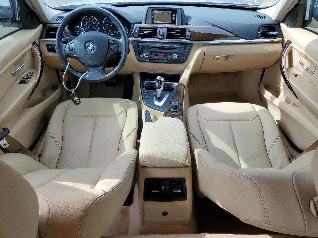 2015 BMW 320 SA