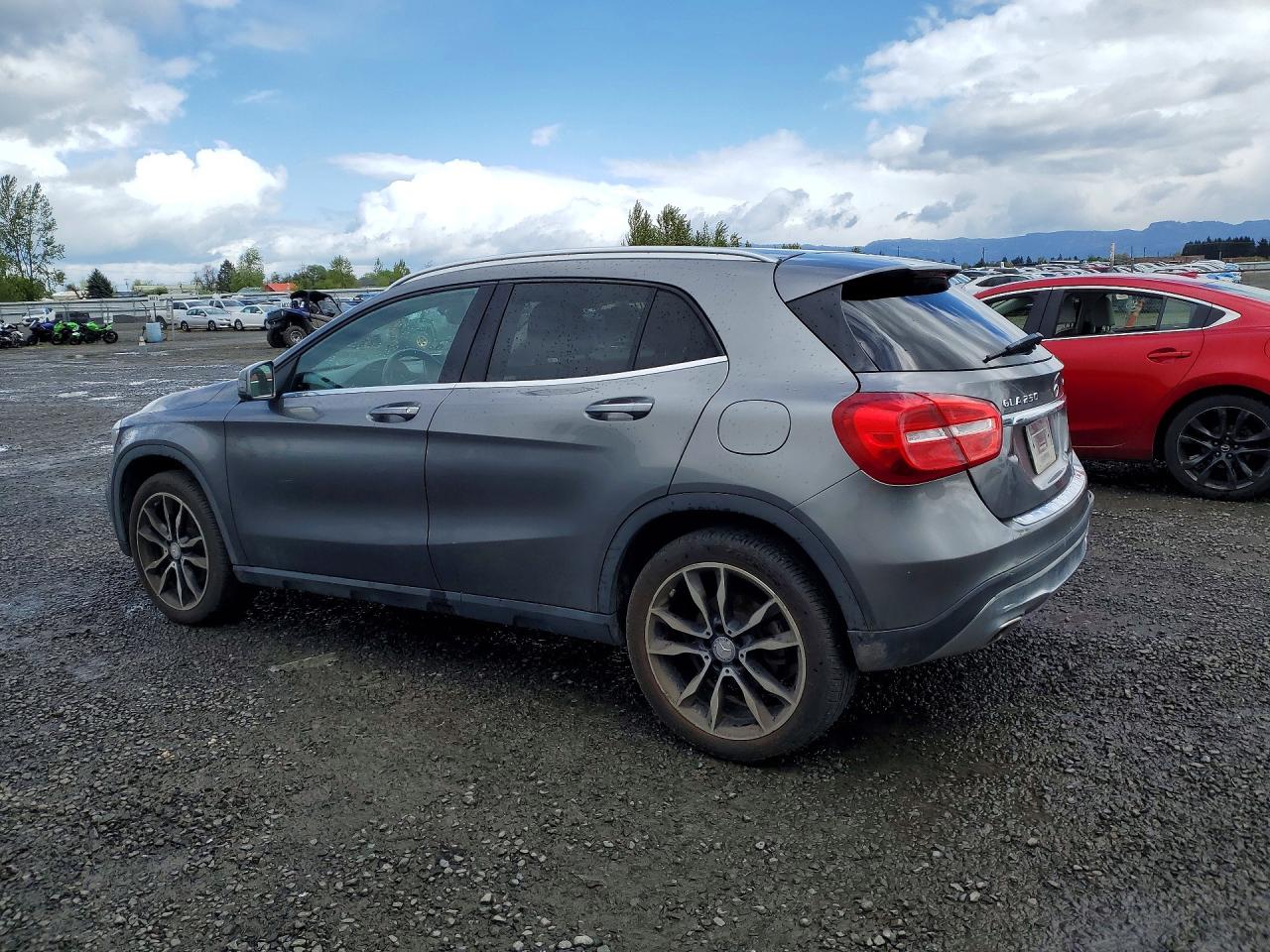 2016 MERCEDES-BENZ GLA GLA250-4M