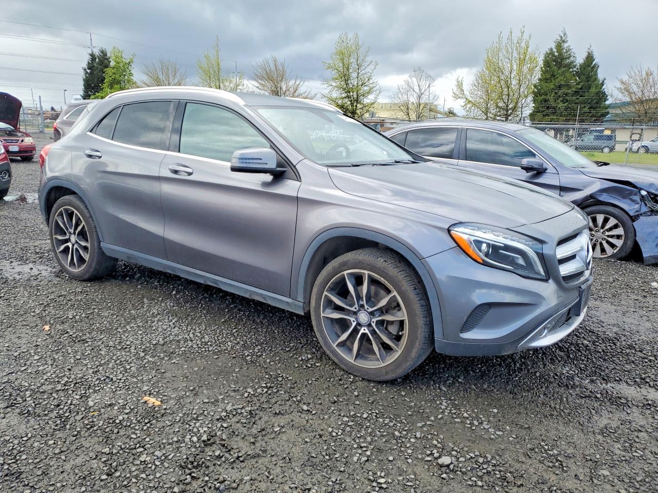 2016 MERCEDES-BENZ GLA GLA250-4M