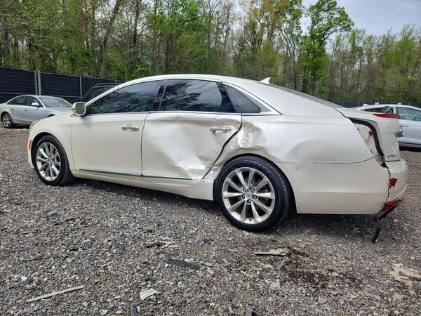 2013 CADILLAC XTS Premium
