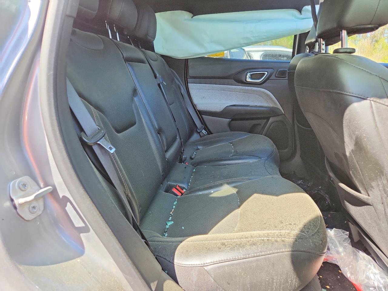 2023 JEEP COMPASS LATITUDE LUX 4X4