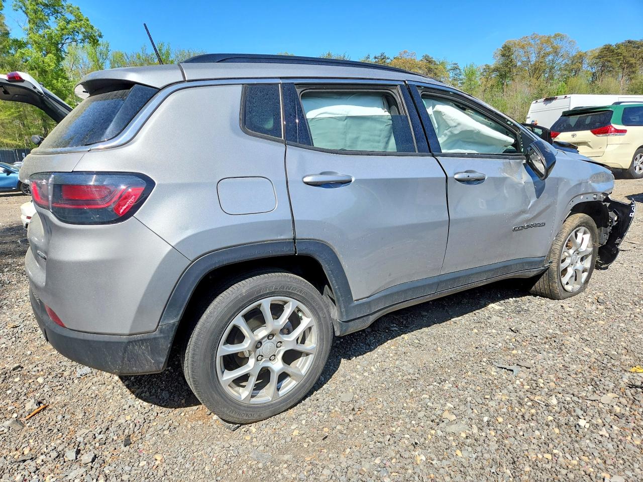 2023 JEEP COMPASS LATITUDE LUX 4X4