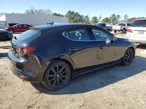 2023 MAZDA 3