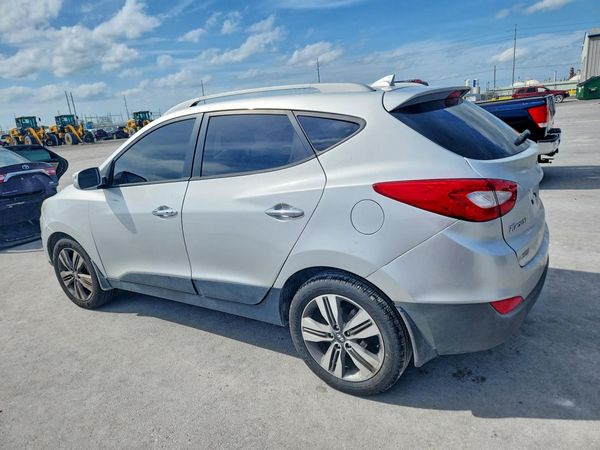 2015 HYUNDAI TUCSON
