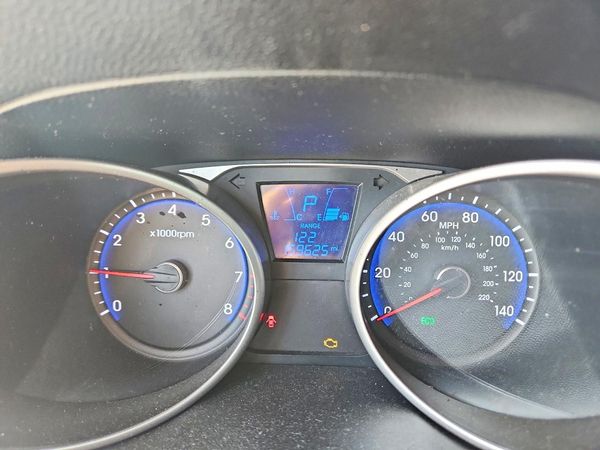 2015 HYUNDAI TUCSON