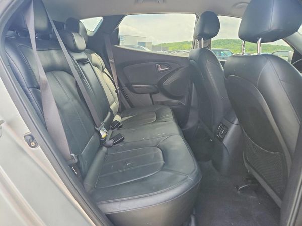 2015 HYUNDAI TUCSON