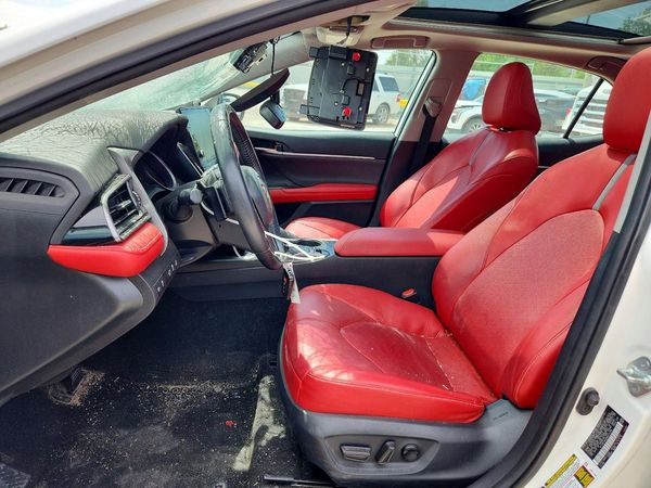 2022 TOYOTA CAMRY XSE
