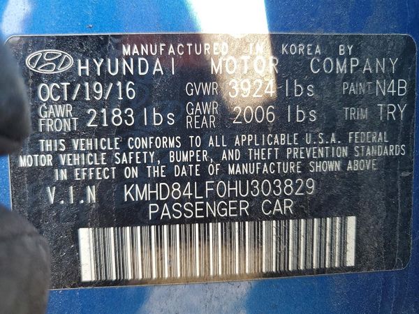 2017 HYUNDAI ELANTRA