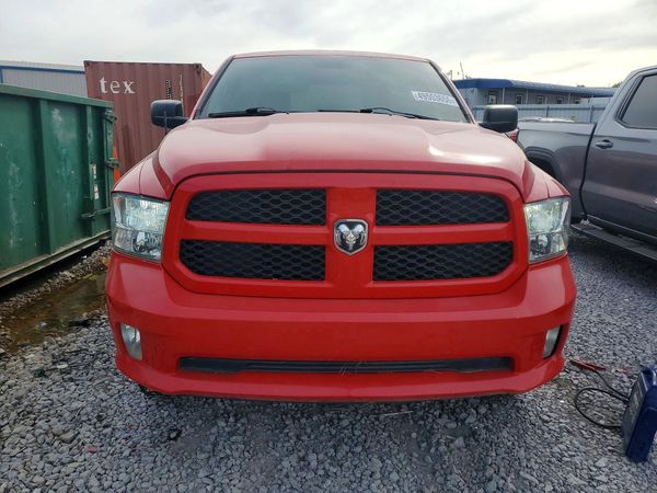 2013 RAM 1500 ST