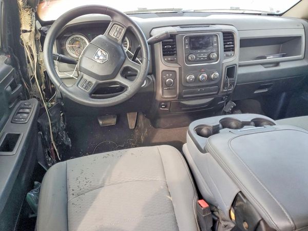 2013 RAM 1500 ST