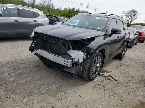2021 TOYOTA HIGHLANDER