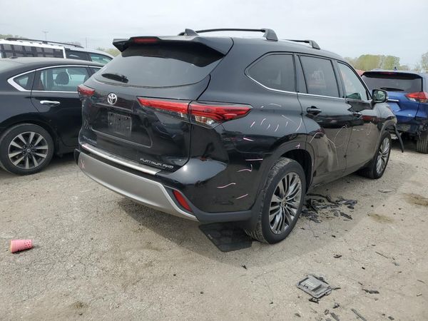 2021 TOYOTA HIGHLANDER