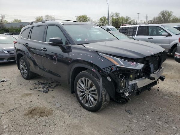2021 TOYOTA HIGHLANDER