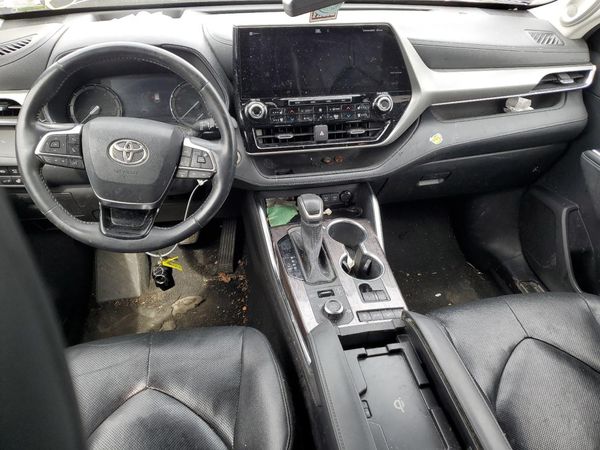 2021 TOYOTA HIGHLANDER