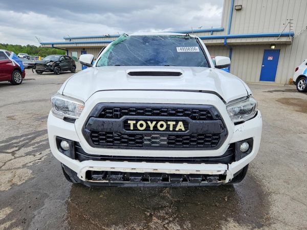 2019 TOYOTA TACOMA SR5