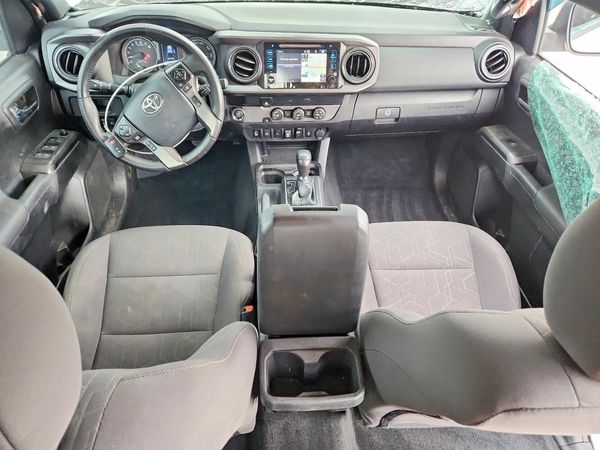 2019 TOYOTA TACOMA SR5