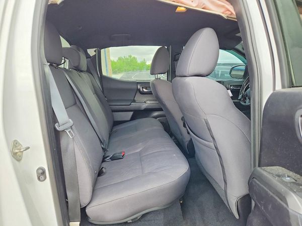 2019 TOYOTA TACOMA SR5