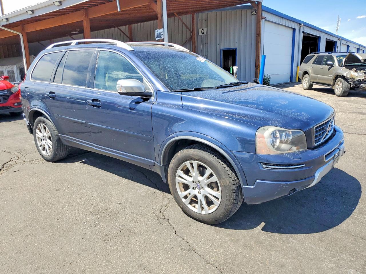 2013 VOLVO XC90