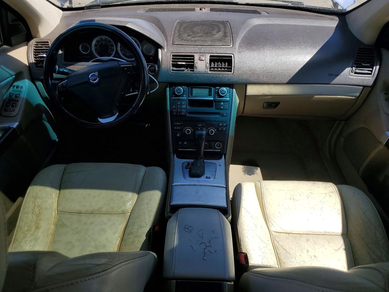 2013 VOLVO XC90