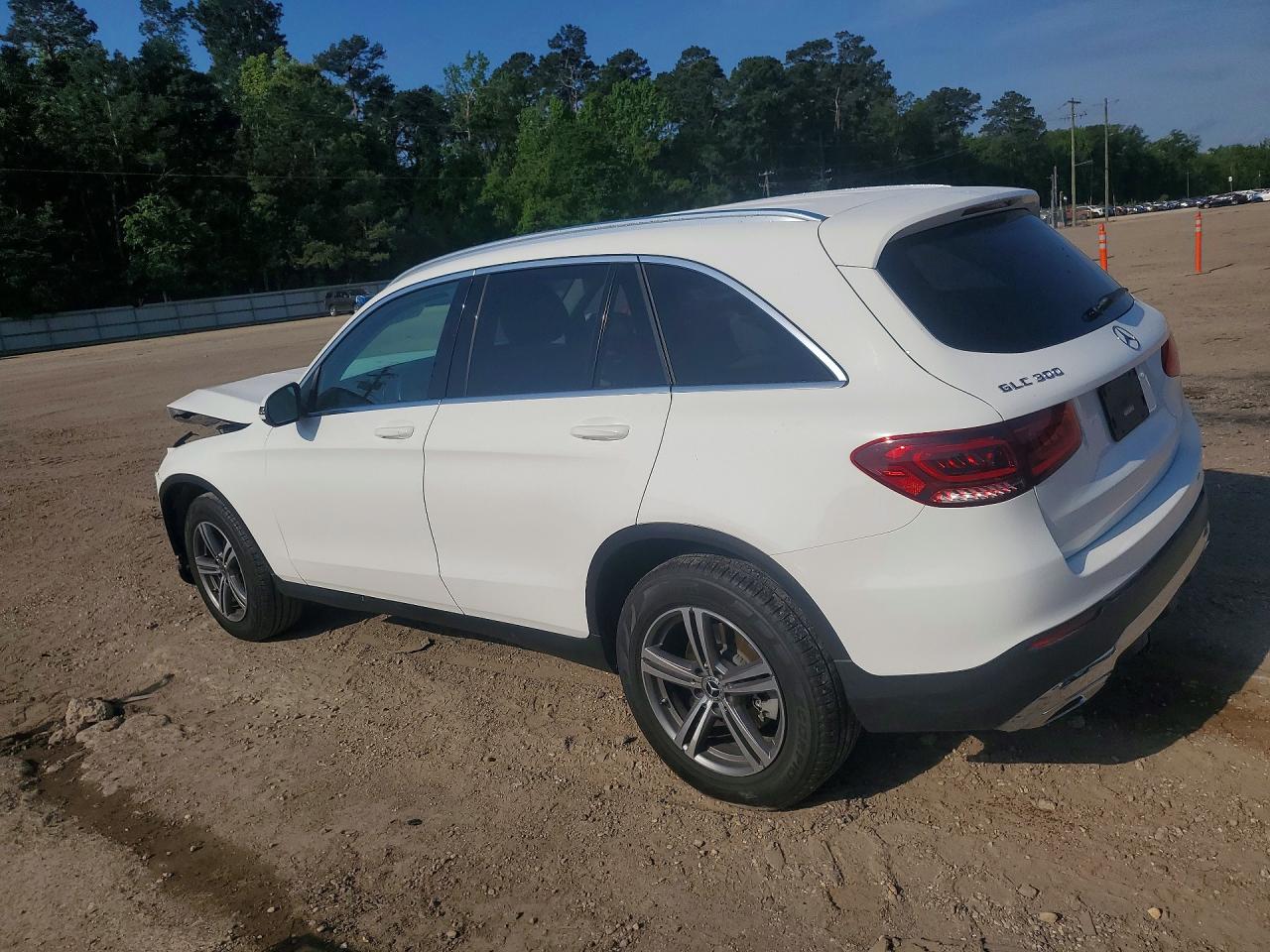 2020 MERCEDES-BENZ GLC GLC300