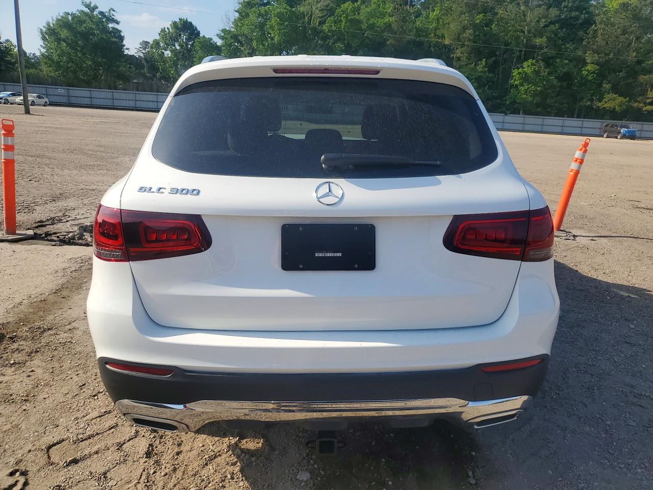 2020 MERCEDES-BENZ GLC GLC300