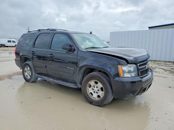 2012 CHEVROLET TAHOE LT