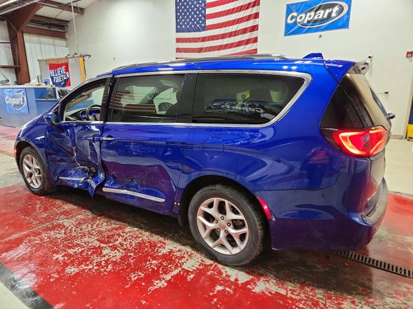 2020 CHRYSLER PACIFICA