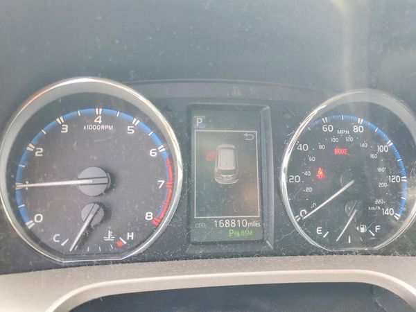 2016 TOYOTA RAV4 XLE (M Grade)