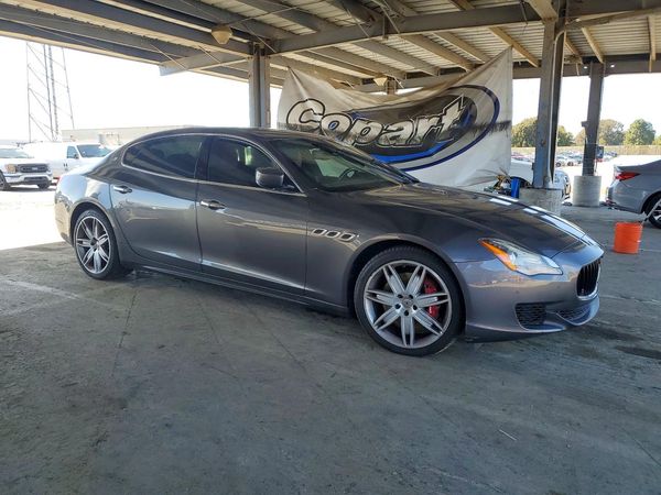 2015 MASERATI QUATTROPORTE Essence — Passenger 3/4