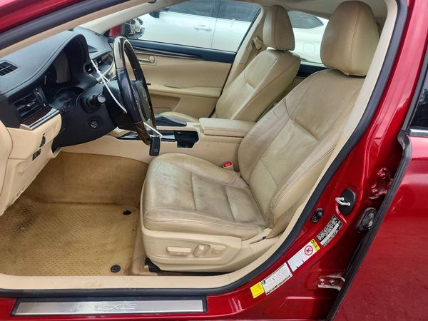 2013 LEXUS ES350 350