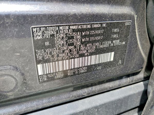 2023 TOYOTA RAV4 XLE