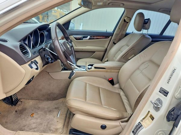 2012 MERCEDES-BENZ C C250