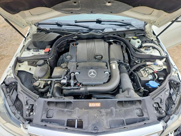 2012 MERCEDES-BENZ C C250
