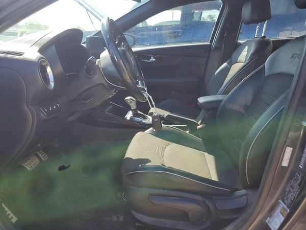 2021 KIA FORTE GT Line